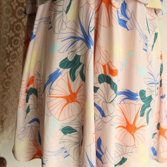 Alice & UO, Anthropologie, Heaven Ruffle Dress, Size 2, Babydoll style - Picture 4 of 12